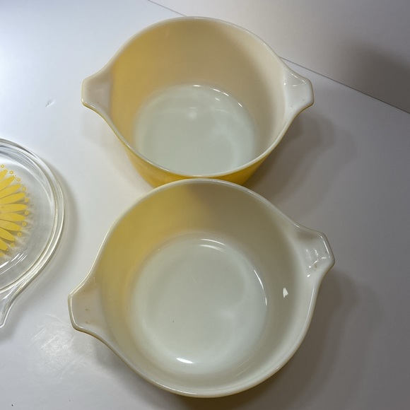 Pyrex Casserole Dishes - Picture 14 of 14